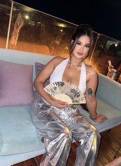 شمسين - escort in Dubai Photo 6 of 7
