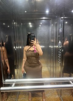 شوق - escort in Riyadh Photo 4 of 6