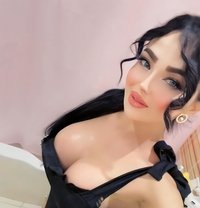 هيفاء CAM SHOW & SEX VIDEOS - Transsexual escort in Jeddah Photo 6 of 30