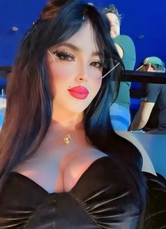 هيفاء CAM SHOW & SEX VIDEOS - Acompañantes transexual in Jeddah Photo 19 of 27