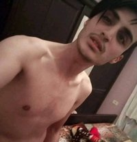 علاء - Male escort in Riyadh