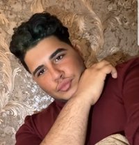 دلوعه - Male escort in Tunis