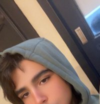 دلوعه - Male escort in Tunis