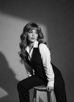 Just arrived πΉπ· - escort in Bangkok Photo 4 of 5