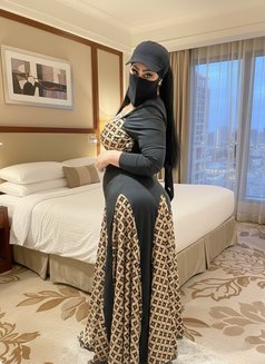 الملكة كوكي الممحونة - escort in Bangkok Photo 26 of 30