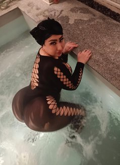 الملكة دانه الممحونة - escort in Bangkok Photo 16 of 30