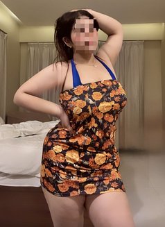 Iranian in busher - escort in Muscat Photo 1 of 3