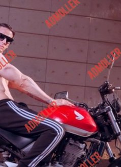 𝐇𝐎𝐑𝐍𝐈𝐂 𝐄𝐋𝐈𝐓𝐄𝐂𝐔𝐂𝐊 𝐁𝐔𝐋𝐋 - Male escort in Doha Photo 2 of 4