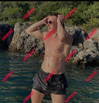 𝐇𝐎𝐑𝐍𝐈𝐂 𝐄𝐋𝐈𝐓𝐄𝐂𝐔𝐂𝐊 𝐁𝐔𝐋𝐋 - Male escort in Doha