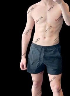 𝙇𝙐𝘾𝙄𝙀𝙉 - Acompañantes masculino in Dubai Photo 4 of 5