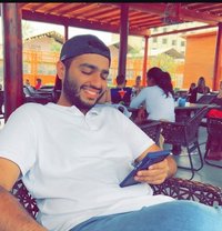 فحل - Male escort in Riyadh