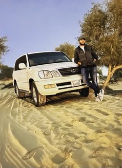 فحل - Male escort in Riyadh Photo 6 of 8