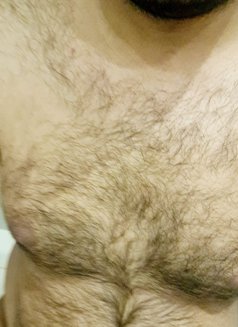 فحل - Male escort in Riyadh Photo 7 of 8