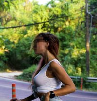 Соня - escort in Baku