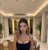 Arina %100 real - puta in İstanbul Photo 3 of 6