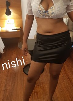 100% Best Cam Girl /MMF/Voice chat - puta in Colombo Photo 5 of 12