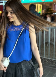 100% genuine photo indian highClass - puta in Dubai Photo 10 of 11