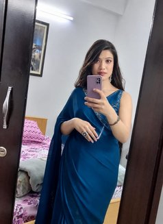 100% GENUINE VERIFIED GFE EXPERIENCE - puta in Gurgaon Photo 2 of 3