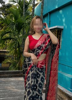 100% Independent ( Live Show & Meet)𫦠- escort in Kochi Photo 1 of 7