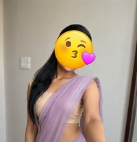 100%independent realmeet and camshow - escort in Hyderabad