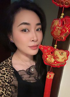 100% Professional massage - masseuse in Al Manama Photo 14 of 23