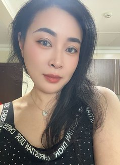 100% Professional massage - masseuse in Al Manama Photo 19 of 23
