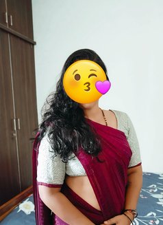 100% Same Profile Available/ Cash Accept - puta in Bangalore Photo 5 of 5
