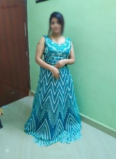 100% Same Profile Housewife Priya Shaik - puta in Hyderabad Photo 1 of 5