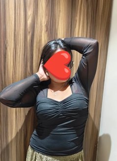 100% satisfie(cam show & Sex chat) meet, - puta in Chennai Photo 5 of 7