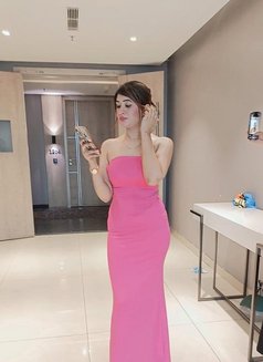 100 Trust Premium Model Indian Russian - puta in Pune Photo 1 of 4