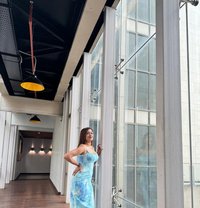 100 Trust Premium Model Indian Russian - puta in Pune