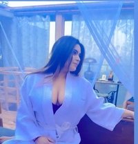 100% Verified Escort Service - puta in Chennai