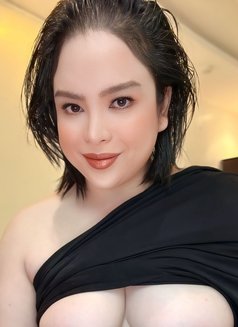clean massage only - Transsexual escort in Angeles City Photo 1 of 6