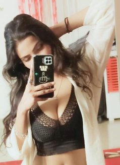 101% Body 2 Body Full Sex Satisfactions - escort in Chennai Photo 1 of 2