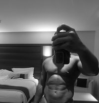 11 inches banana - Male escort in Accra