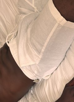11”monsterxxxl - Male escort in Doha Photo 8 of 9