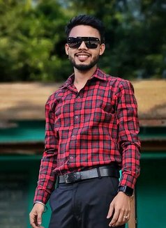 12 Fail - Acompañantes masculino in Kathmandu Photo 6 of 6