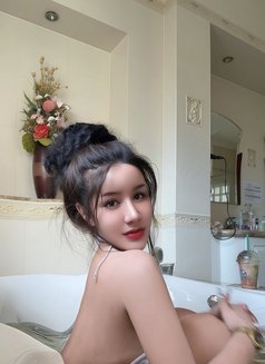 12LADYBOY 1LADY VIP GROUP SEX 3SOME - Transsexual escort agency in Pattaya Photo 6 of 6