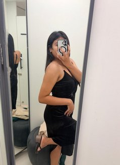 18-25 feb ( northeastern) alisha - escort in Bangalore Photo 12 of 12