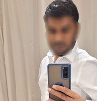 18+ Ladies - Male escort in Riyadh