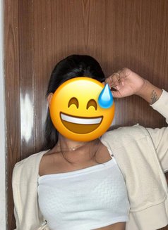 18 to 55 years all Types girls Iruku 🤍9 - puta in Chennai Photo 19 of 19