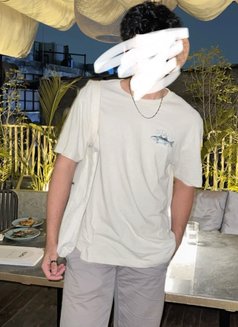 18 Year Old Devon - Male escort in Colombo Photo 4 of 4