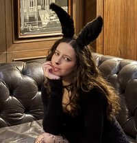 18y • first time offering companionship - companion in Bangkok Photo 1 of 4