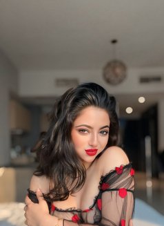 ليان (19 Years) New in Dubai - escort in Dubai Photo 1 of 1