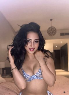 ليان (19 Years) New in Dubai - puta in Dubai Photo 3 of 7