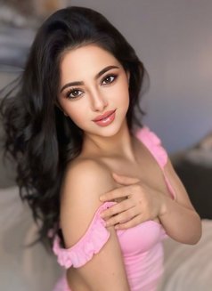 ليان (19 Years) New in Dubai - escort in Dubai Photo 6 of 7