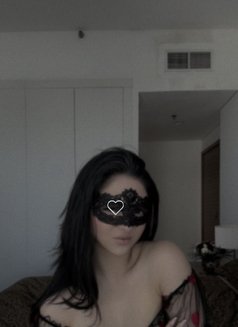 ليان (19 Years) New in Dubai - escort in Dubai Photo 5 of 7