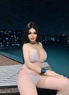 The real Tina can come in all forms. - Transsexual escort in Bangkok Photo 18 of 24