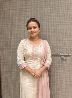 2 Hrs 6 10 K Full Night 12 20k Depends On - escort in Hyderabad Photo 4 of 4