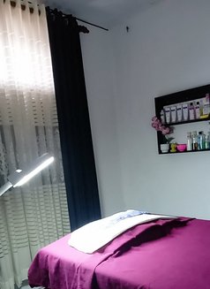 2 in 1 full body and nuru massage - masseuse in Colombo Photo 4 of 5